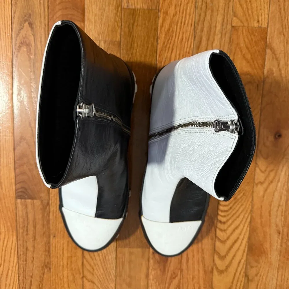 Camper Traktori K300337-021 Size 43 EU43 US10 UK9 Unisex